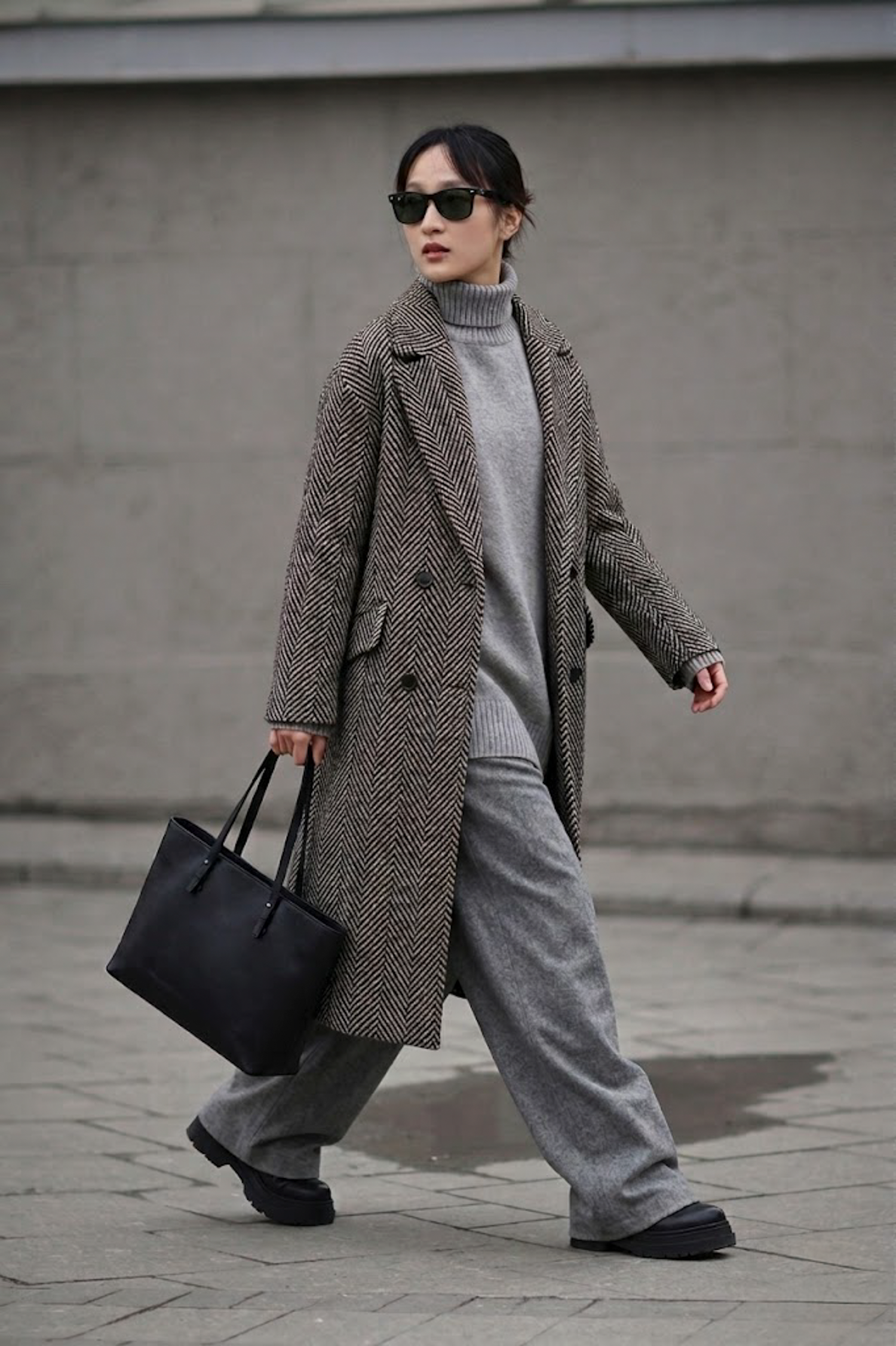 灰毛呢拉鍊長大衣