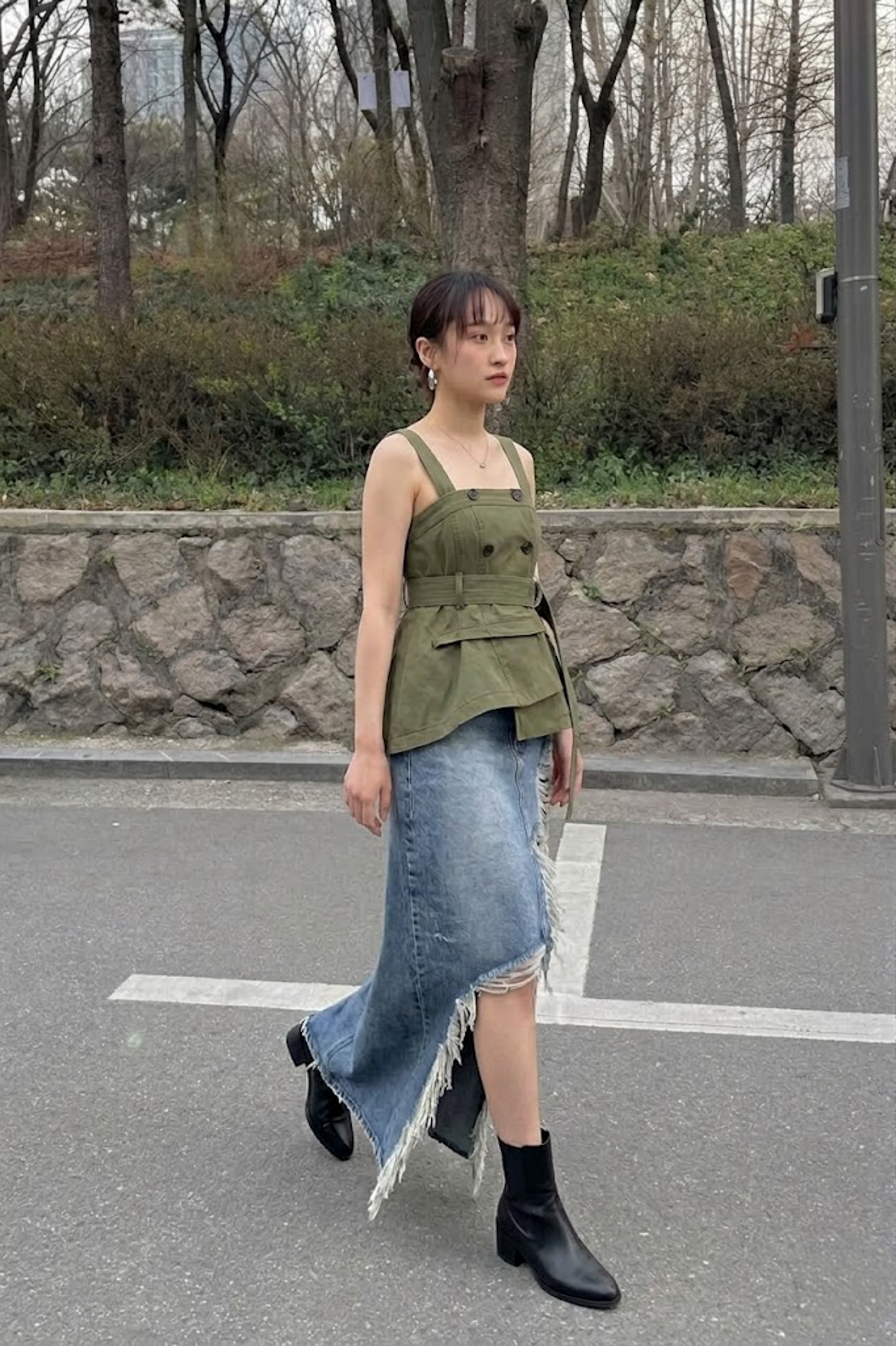 解構式工裝雙排合腰帶背心上衣
