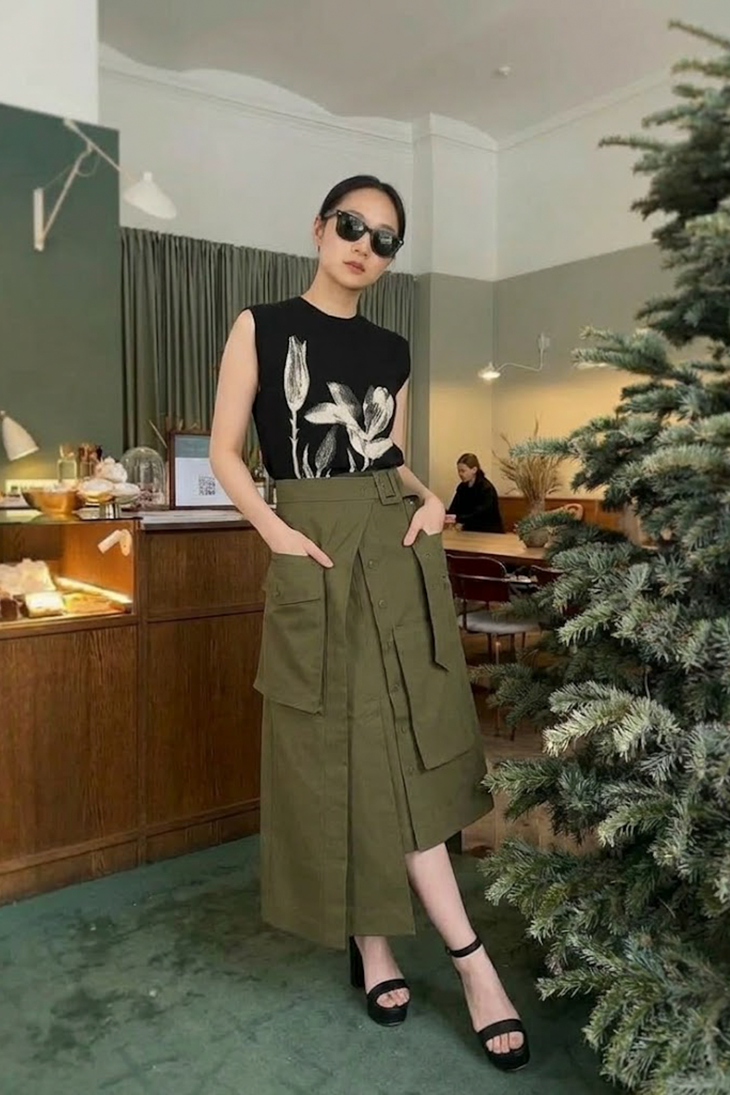 不對稱工裝繫帶長裙