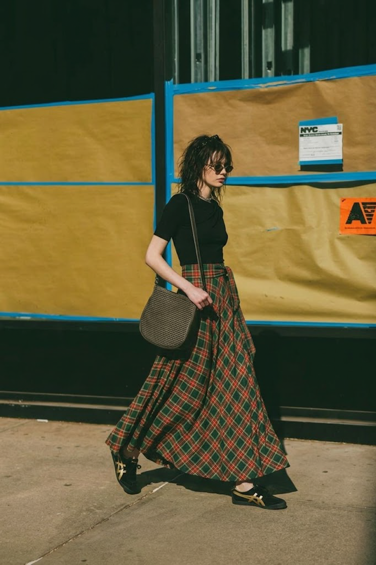 蘇格蘭紅格紋高腰綁帶 A 字長裙