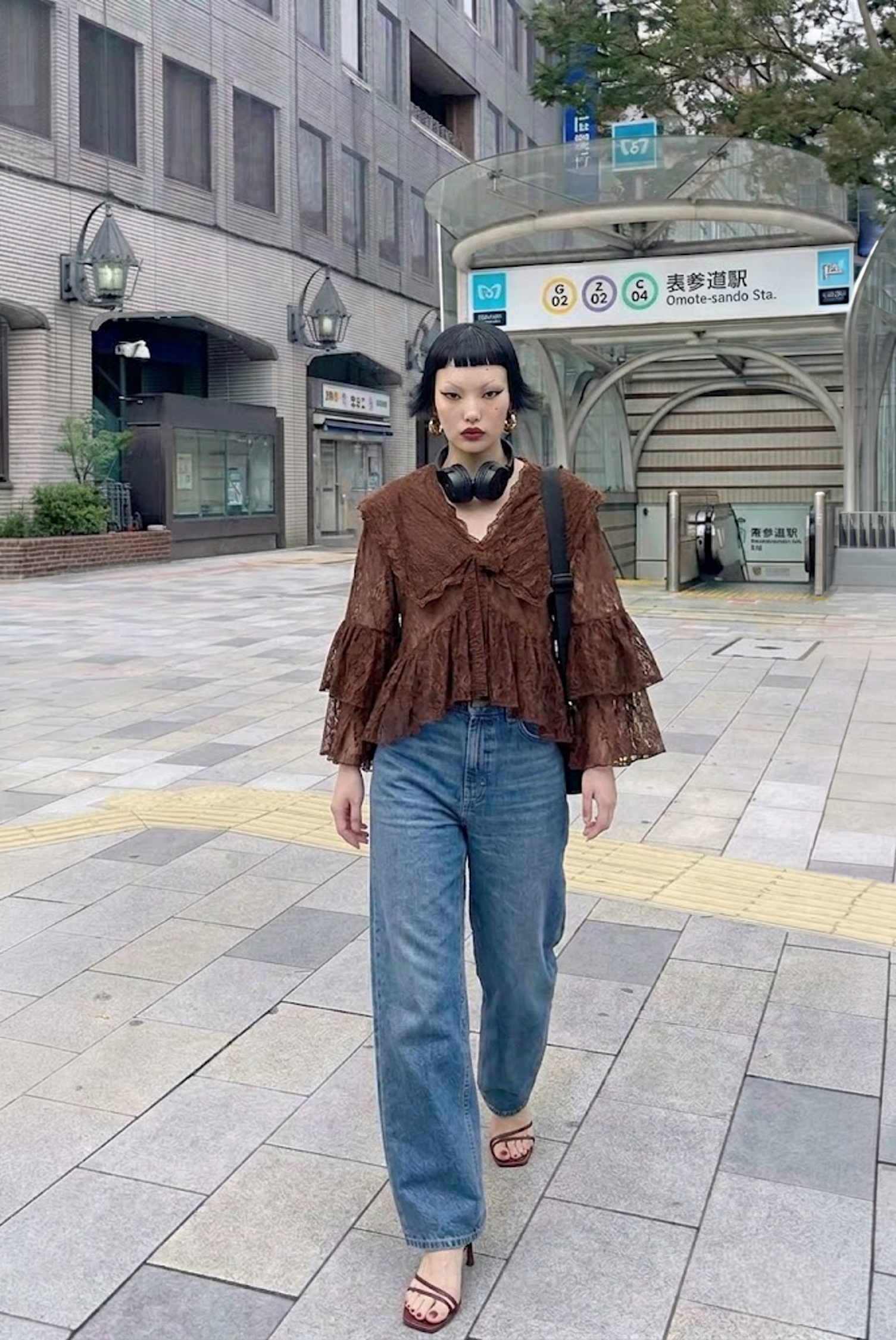 浪漫復古蕾絲荷葉邊上衣